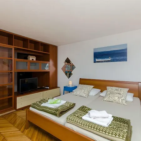 Apartment Zdravka G Primosten